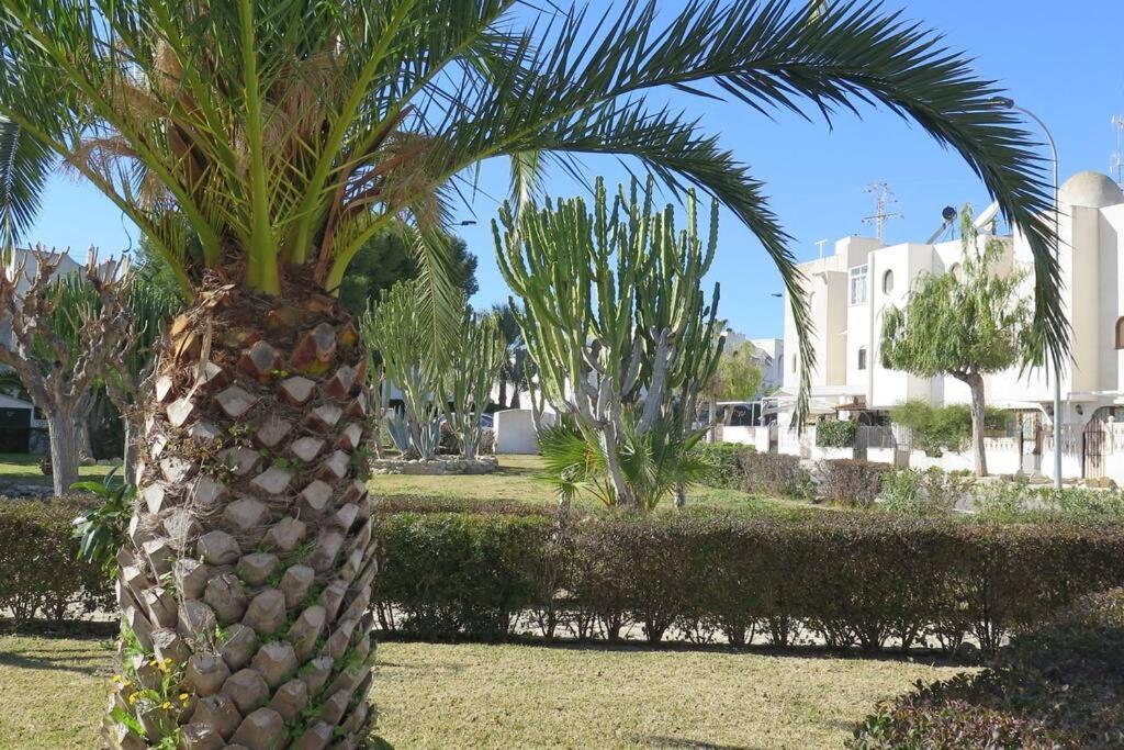 Bungalow In Moorse Stijl El Campello Eksteriør bilde