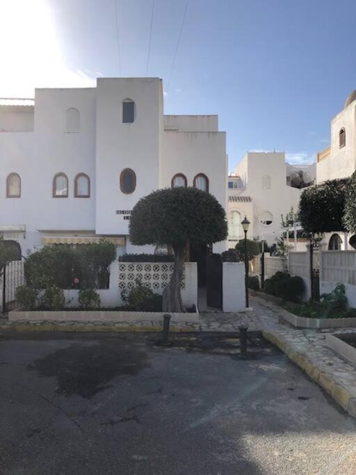 Bungalow In Moorse Stijl El Campello Eksteriør bilde